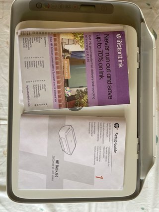 Impresora HP DeskJet 2820e