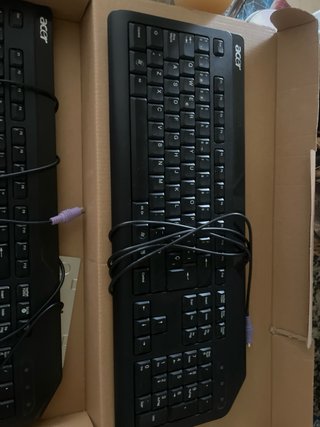 2 Teclados y 1 Ratón Acer Negros