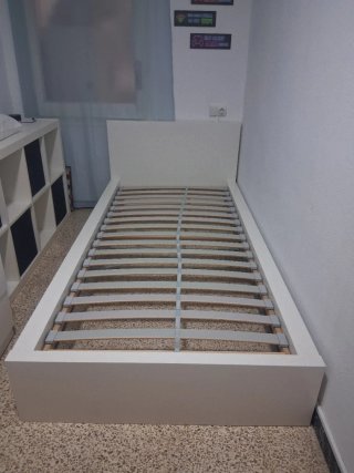 Cama individual 1,06 cm sin colchon