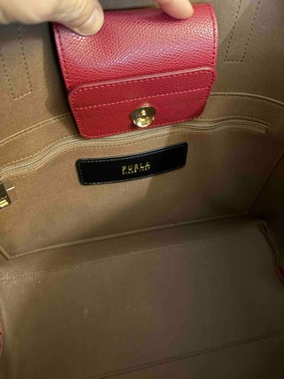 BOLSO FURLA DE PIEL NUEVO