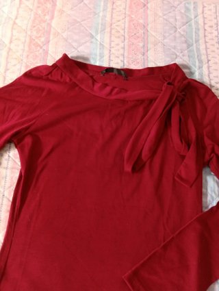 Camiseta Shein Roja Manga Larga