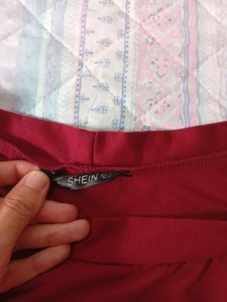Camiseta Shein Roja Manga Larga