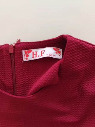 Vestido niña. Talla: 6 años
