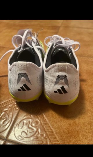 Zapatillas Adidas Predator Futbol Blancas y Amaril