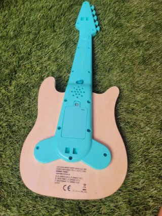 Guitarra musical de madera para niños