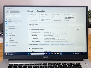 Huawei MateBook D15 Ryzen 5 8GB 256GB SSD