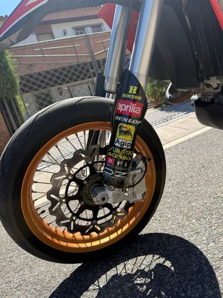 Aprilia SXV 550 Supermotard