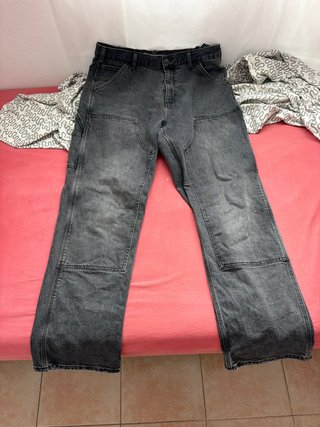 Pantalones vaqueros grises