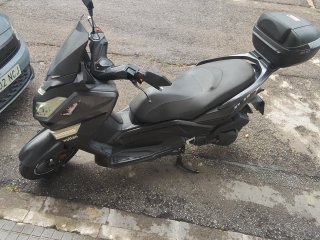 Wottan Storm 125cc Maxi Scooter Negra