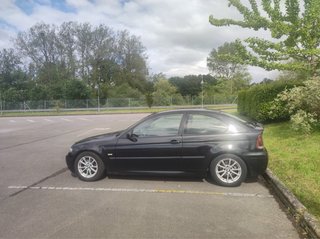 BMW 320td compact 150cv