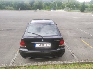 BMW 320td compact 150cv