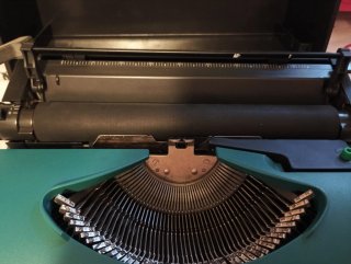 Máquina de escribir Underwood 115