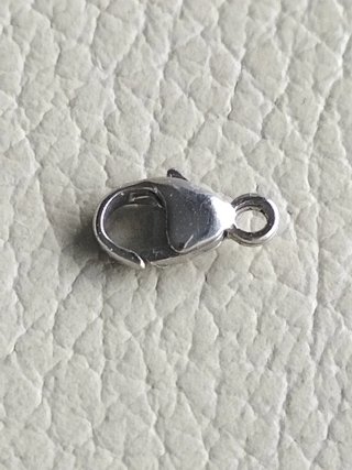 Cierre de oro blanco para pulsera nuevo.