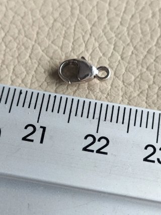Cierre de oro blanco para pulsera nuevo.