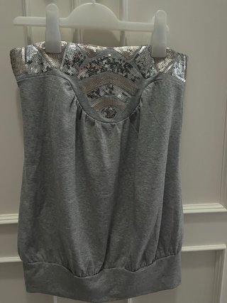 Conjunto falda y top gris talla XL