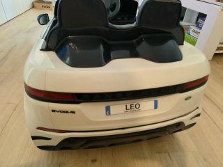 Coche eléctrico niño