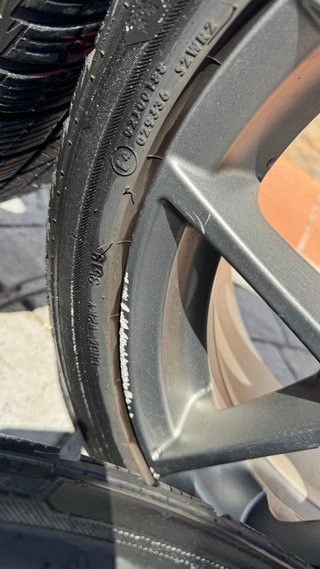 4 Llantas Borbet 17’’ con Neumáticos