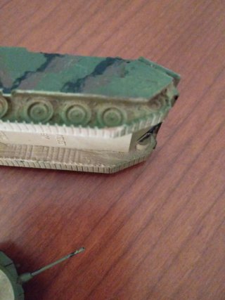 Soldados Micromachines , Hummer y Tanque