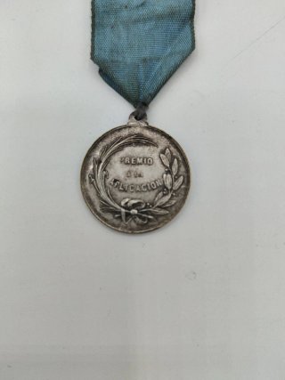 Medalla Antigua "Premio a la Aplicación" - Años 60