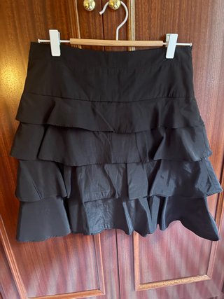 Falda Zara volantes Talla S