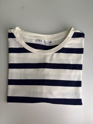 Top corto Zara rayas azul y blanco