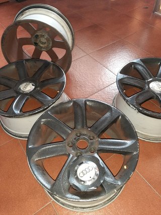 Llantas Audi 18 originales 5 tornillos