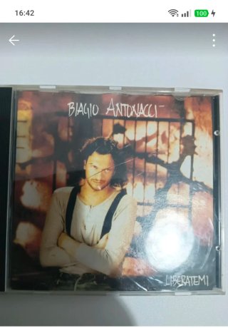 Biagio Antonacci -  Custodia con lieve graffio.