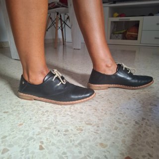 Pikolinos Blucher Negro Mujer