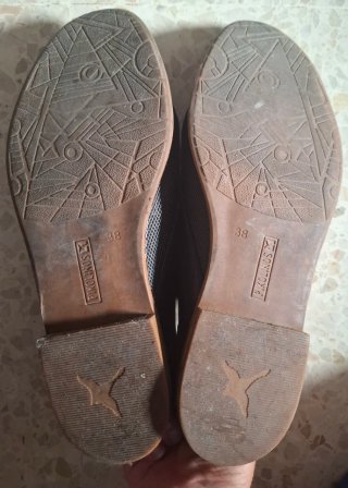 Pikolinos Blucher Negro Mujer