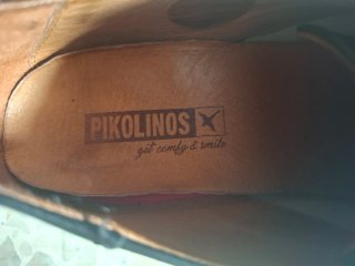 Pikolinos Blucher Negro Mujer