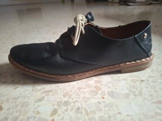 Pikolinos Blucher Negro Mujer