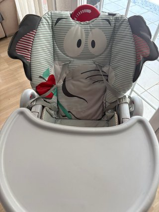 Trona de bebé con diseño de elefante