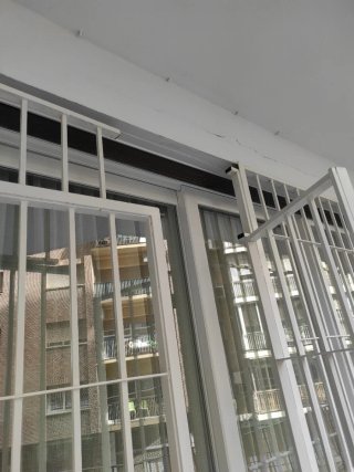 Reja de hierro para cierre terraza o fachada