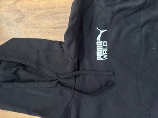 Sudadera con Capucha Puma WRLD Negra Estampada