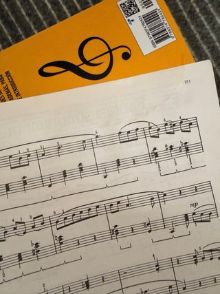 Libro Piano piezas Fáciles - James Bastien