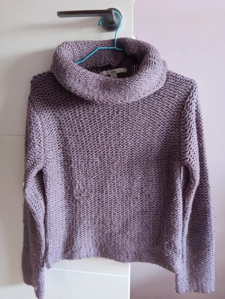 Jersey MNG cuello alto morado