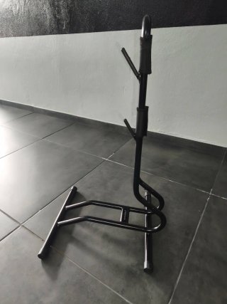 Suporte de chão para bicicleta