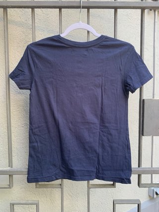 Camiseta de manga corta azul