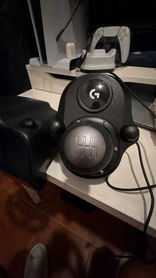 Volante Logitech G29 PS5/PS4 con Pedales y palanca