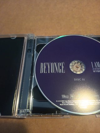 Beyoncé I Am... Yours DVD + 2 CDs