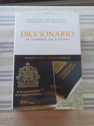 Diccionario de términos del turismo francés-esp...