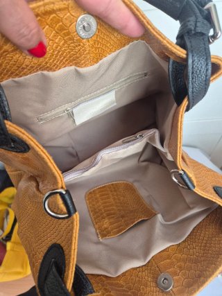 Bolso Piel Italiana Mostaza y Negro