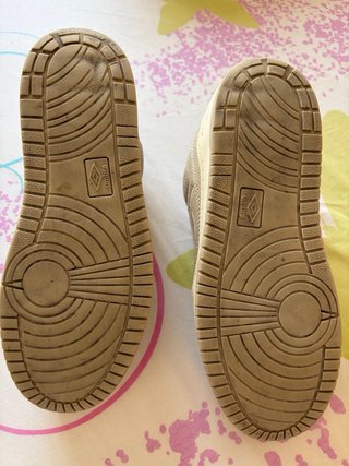Zapatillas Beige/Gris