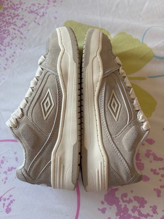 Zapatillas Beige/Gris