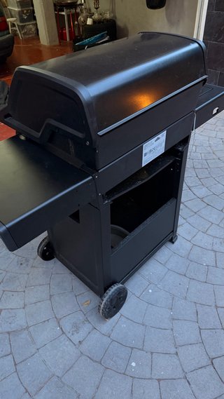 Barbacoa de gas Napoleon Negra