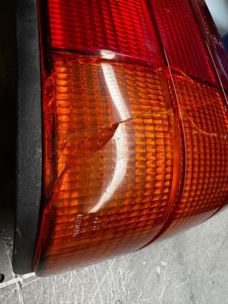 Piloto trasero BMW E30.