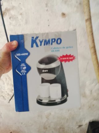 Cafetera Kympo Goteo HL688 360-440W