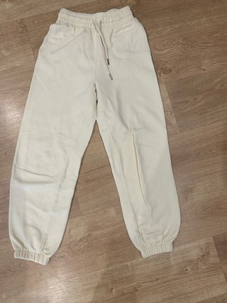 Pantalón chándal H&M beige