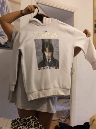 Sudadera Blanca Wednesday Addams talla 14