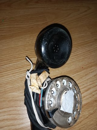 Teléfono antiguo de disco
